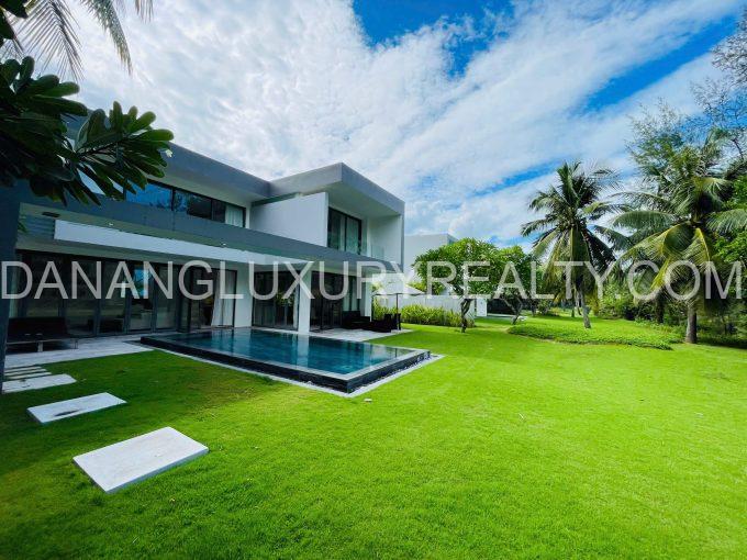 The Dune Villa – Luxurious Living in Harmony with Nature