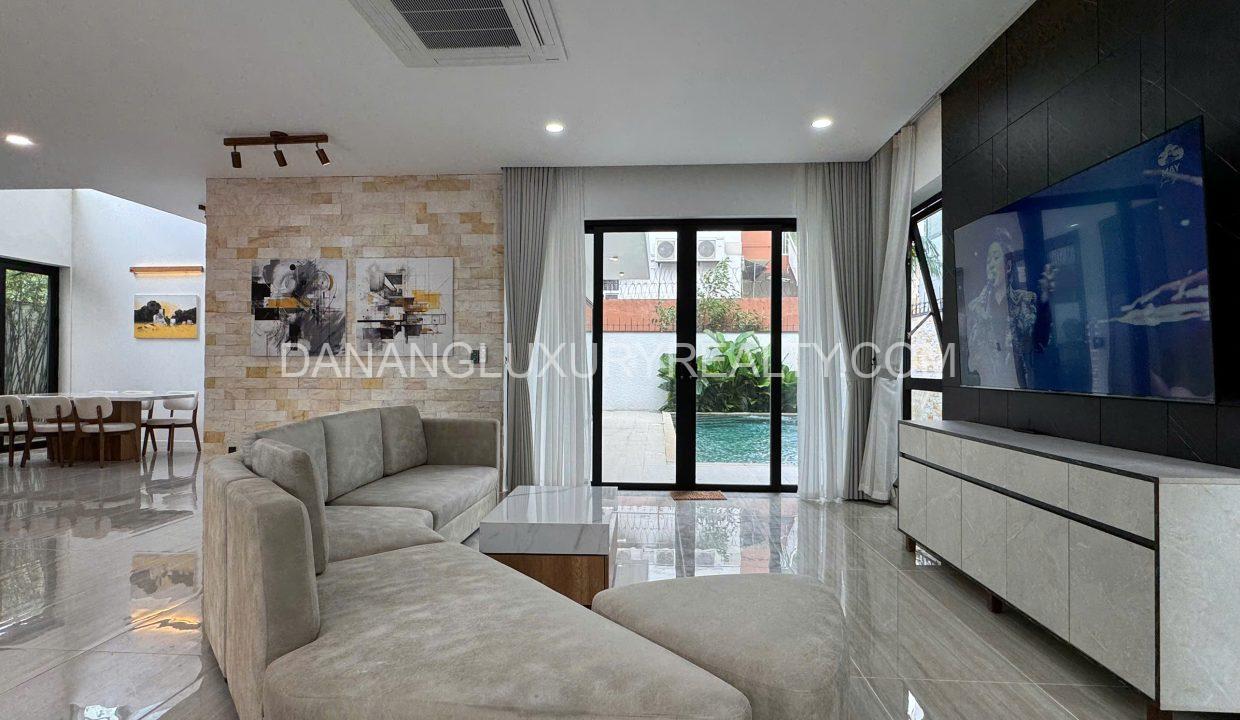 Thuê Villa Đẹp Tại Đà Nẵng Có Hồ Bơi Gần Núi Sơn Trà