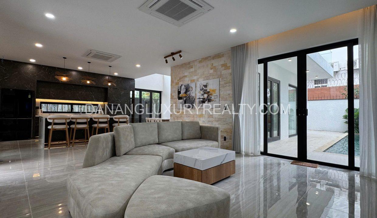 Thuê Villa Đẹp Tại Đà Nẵng Có Hồ Bơi Gần Núi Sơn Trà