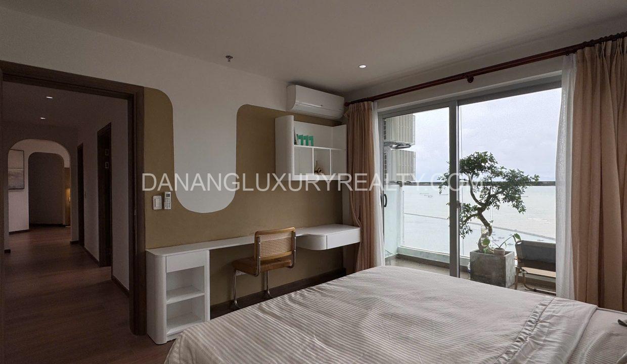 Thuê Chung Cư Blooming Tower Đà Nẵng 2 Phòng Ngủ Hiện Đại