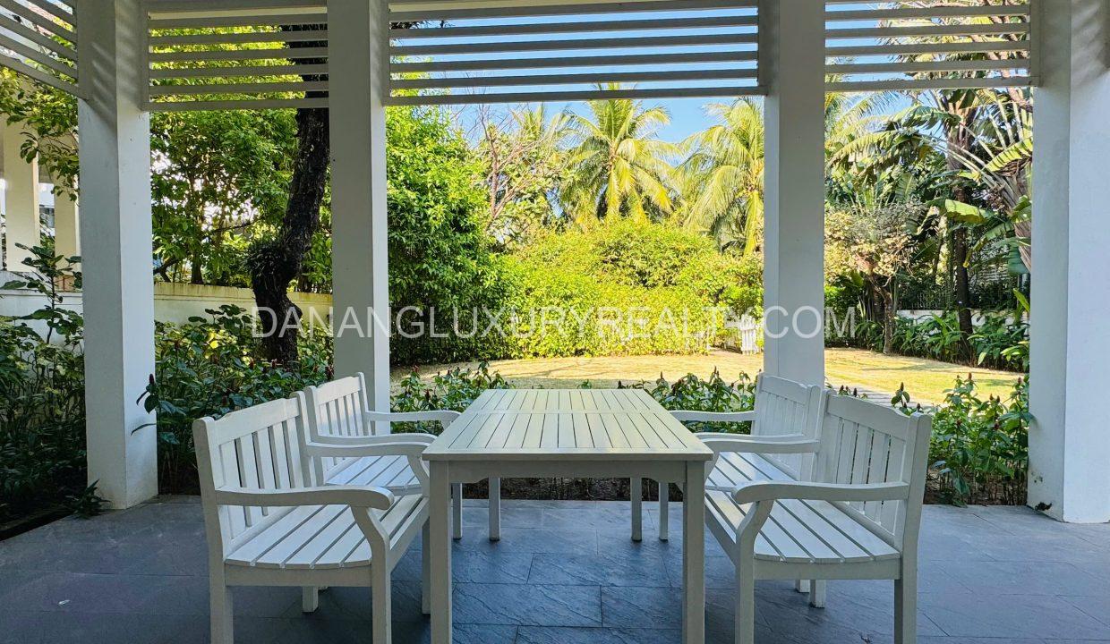 Thuê Villa Tại Premier Village Đà Nẵng Có Lối Đi Bộ Ra Biển