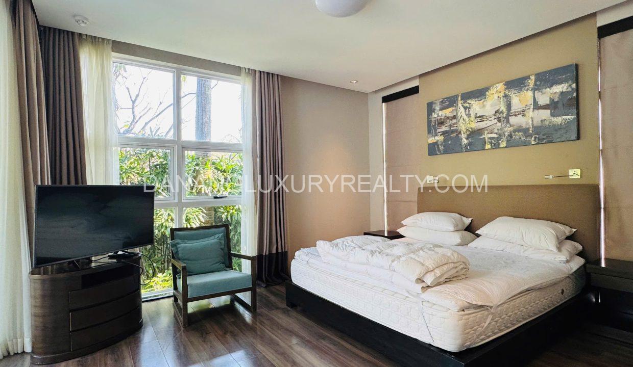 Thuê Villa Tại Premier Village Đà Nẵng Có Lối Đi Bộ Ra Biển