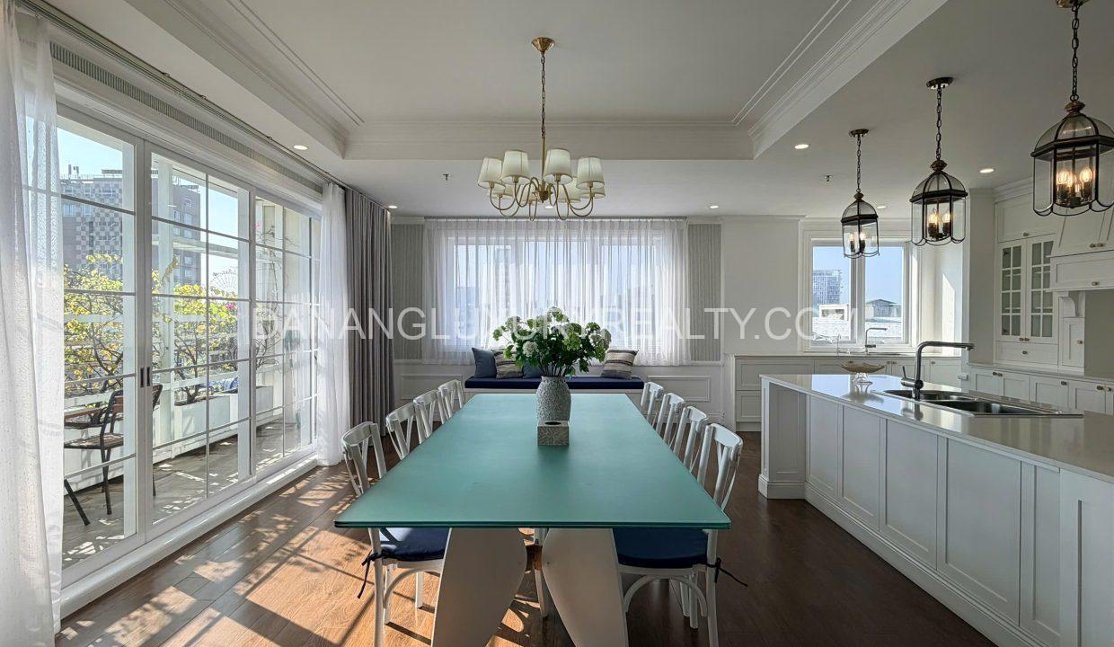 Cho Thuê Căn Hộ Cao Cấp 4 Phòng Ngủ Trung Tâm Thành Phố