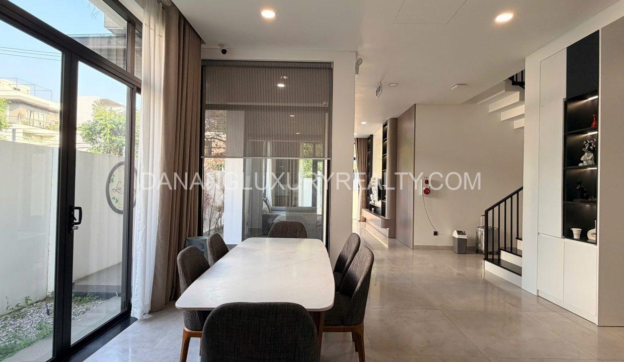 Cho Thuê Biệt Thự Đà Nẵng 5 Phòng Ngủ Nội Thất Hiện Đại