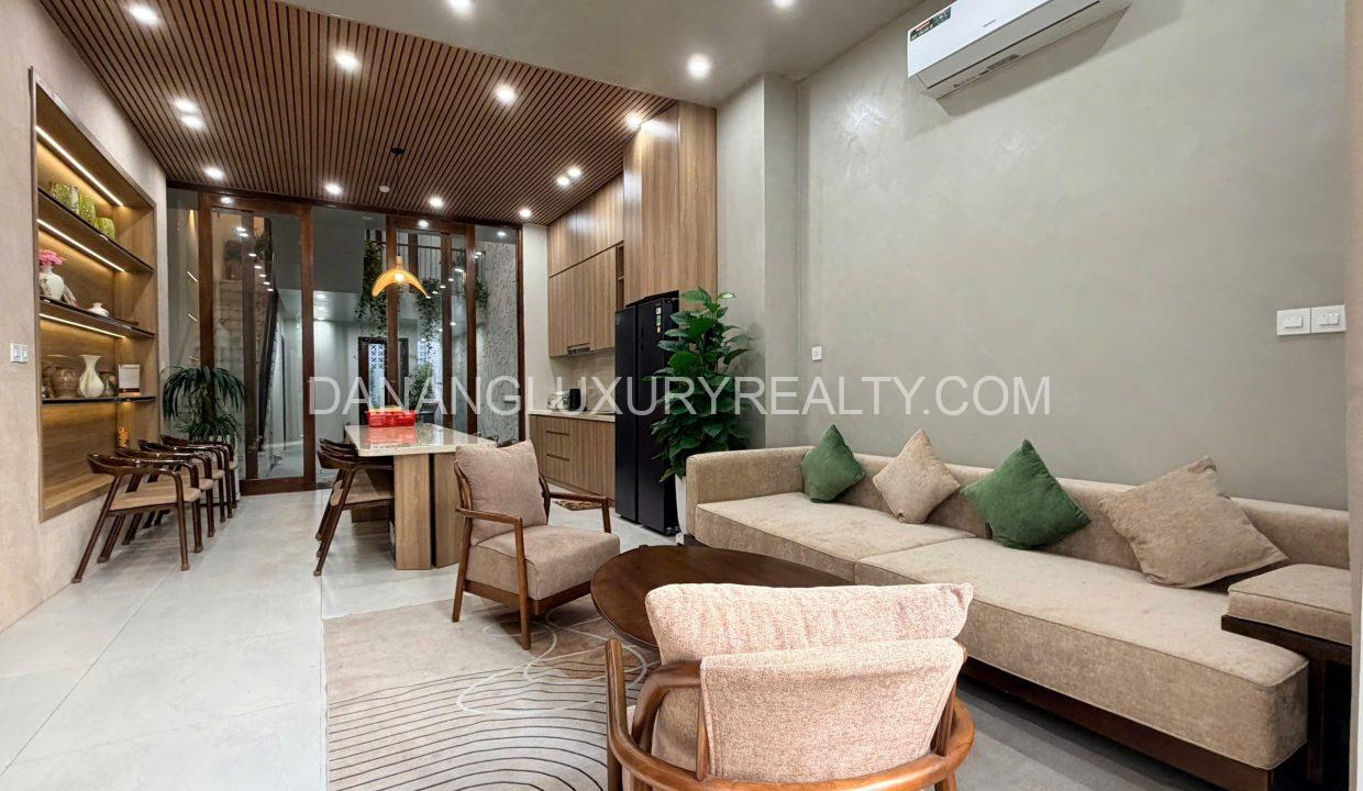 Nhà Đà Nẵng Cho Thuê Khu Nam Việt Á 5 Phòng Ngủ Hiện Đại