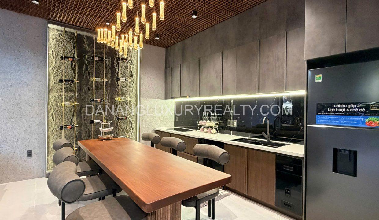 Villa Cho Thuê Khu Nam Việt Á Có Hồ Bơi 3 Phòng Ngủ Hiện Đại
