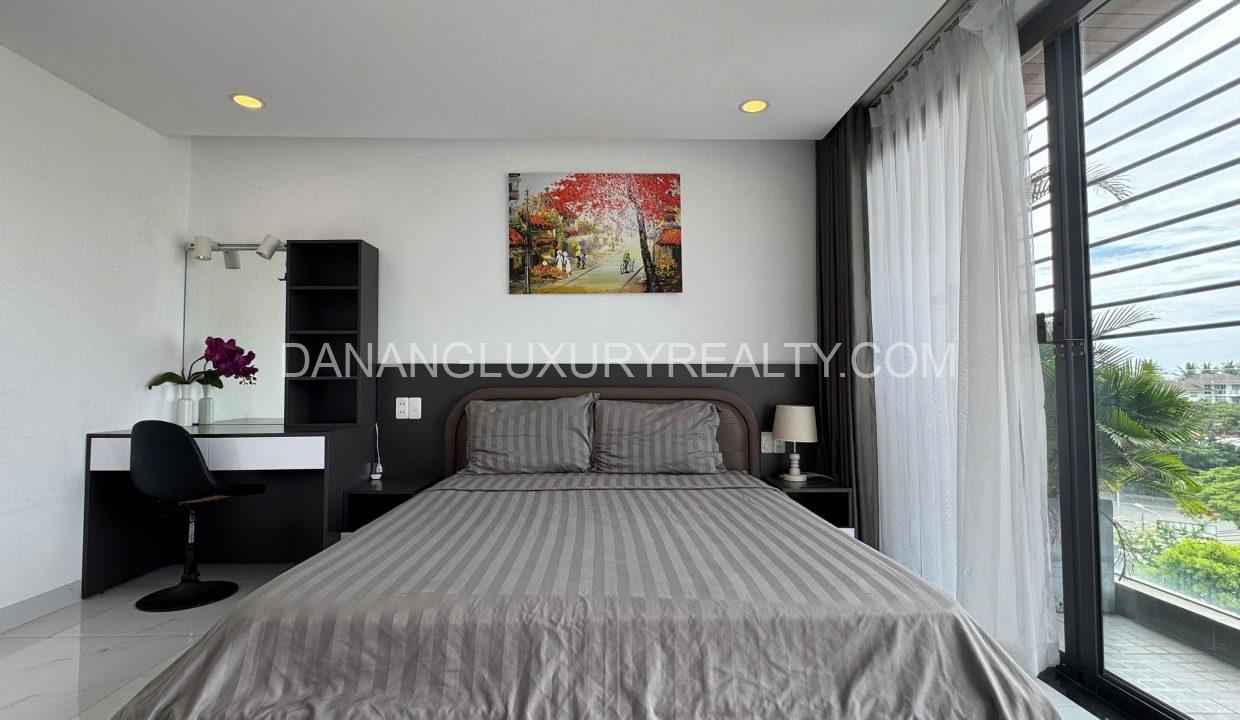 Thuê Căn Hộ Penthouse Đà Nẵng Gần Biển Mỹ Khê 2 Phòng Ngủ