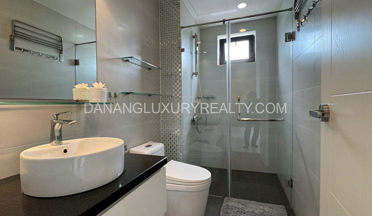 Thuê Căn Hộ Penthouse Đà Nẵng Gần Biển Mỹ Khê 2 Phòng Ngủ