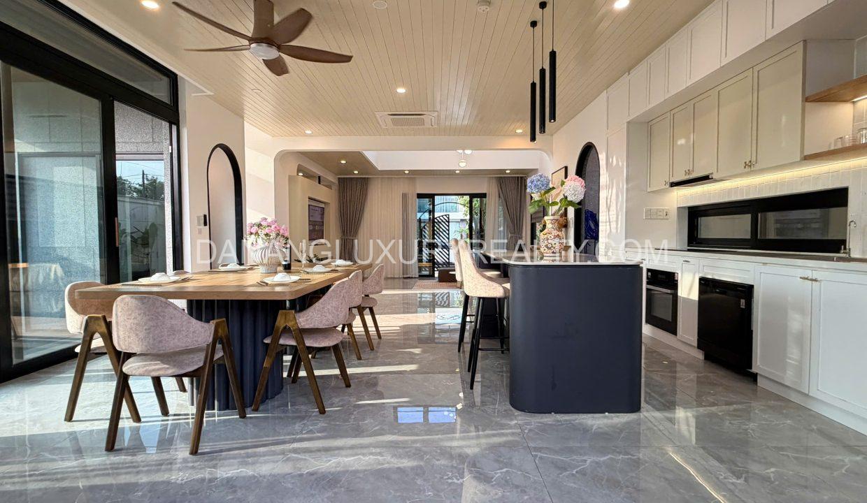 Villa Cho Thuê Tại Regal Victoria Danang Có Hồ Bơi 4 Phòng Ngủ