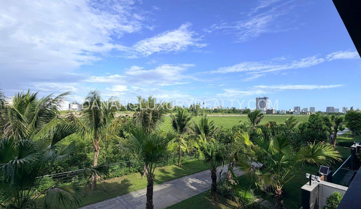 Thuê Biệt Thự Song Hào Cao Cấp Tại Đà Nẵng Có Hồ Bơi Rộng